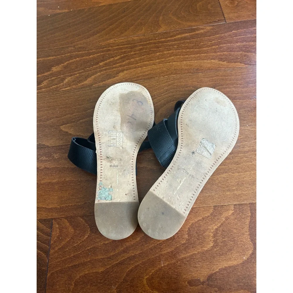 Dolce Vita Paddy Black Textured Toe Loop Flat Slide Sandals Womens Size 10 M